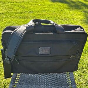 TUMI Alpha Ballistic Nylon Laptop Briefcase w/Trolley Sleeve 26111DH 12x17x3.5